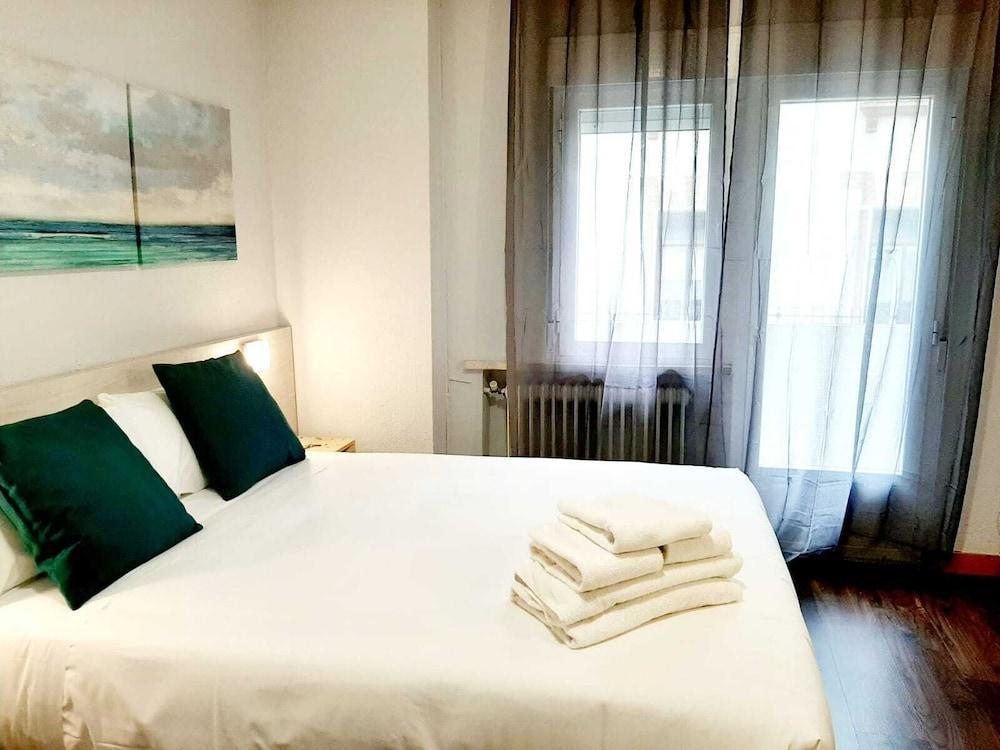 Arjori Rooms Hostal Salamanca Kültér fotó
