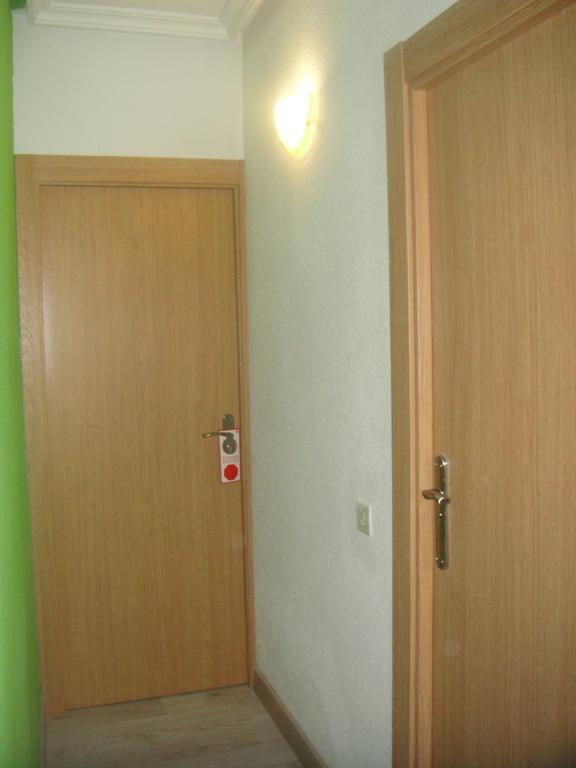 Arjori Rooms Hostal Salamanca Kültér fotó