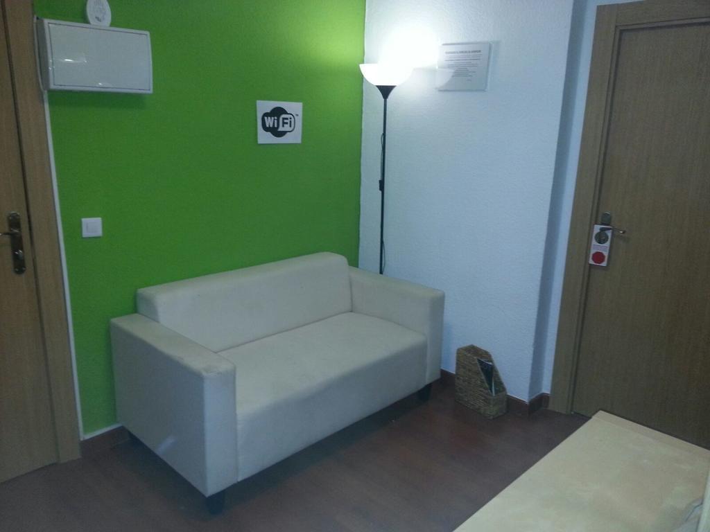 Arjori Rooms Hostal Salamanca Kültér fotó