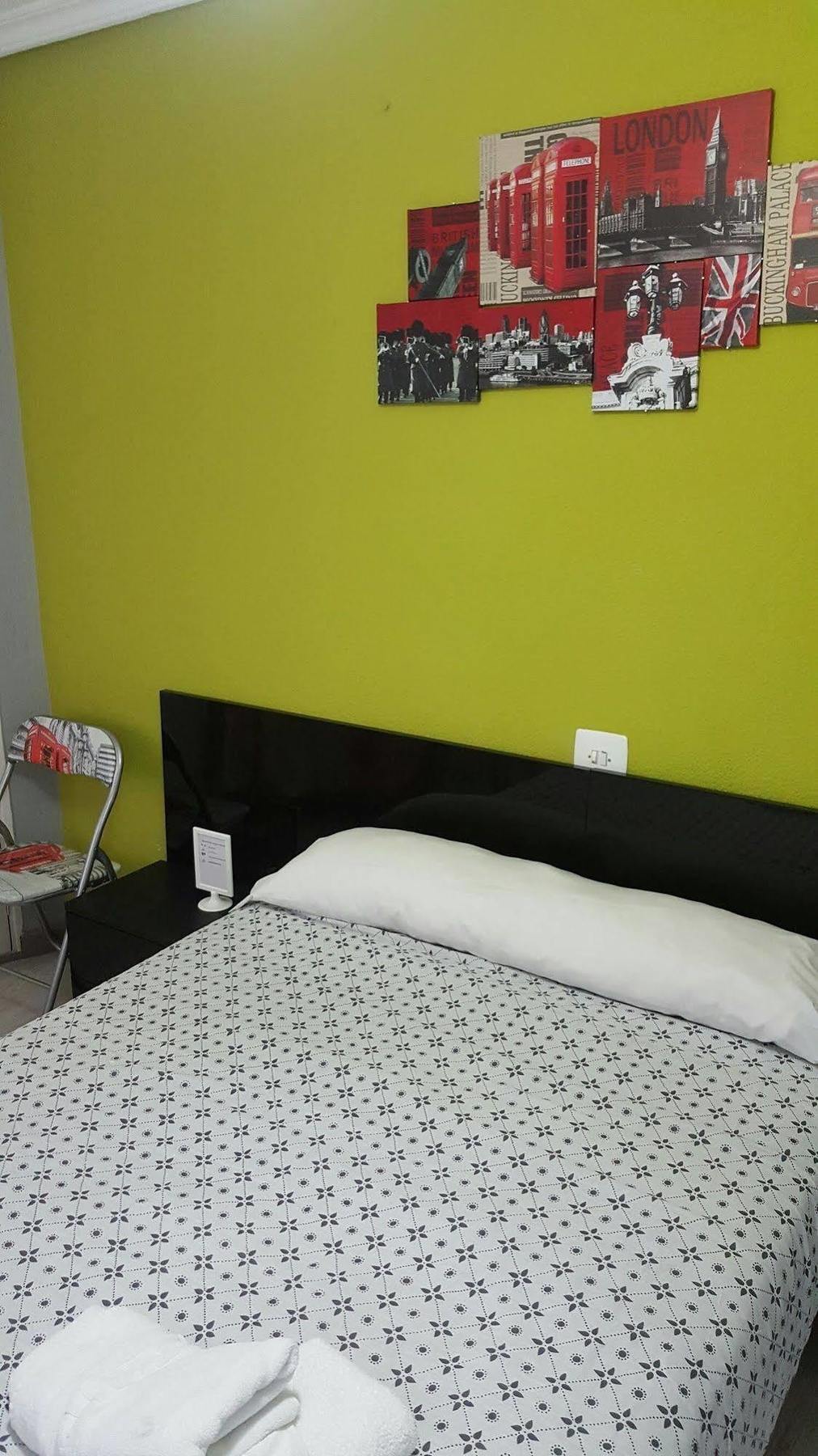 Arjori Rooms Hostal Salamanca Kültér fotó